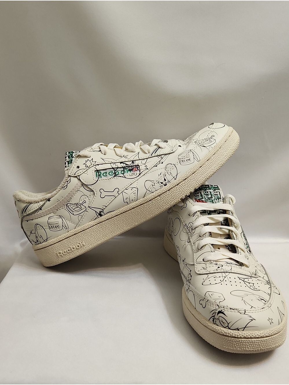 Reebok Classic Tom And Jerry Club C Allover Graphic White Sneakers (Size 9.5)